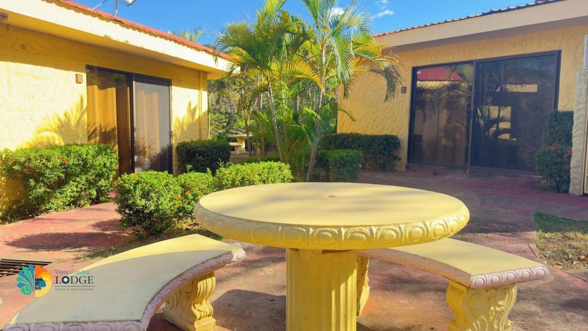 Vista Condor Lodge Puerto Viejo de Talamanca Exterior foto